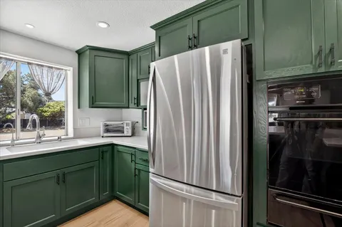 $1,095,000 | 2950 Oak Pointe Drive, Lompoc, CA 93436