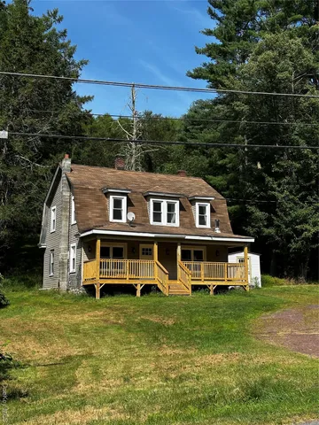 $2,300 | 1240 County Road 23, Narrowsburg, NY 12764
