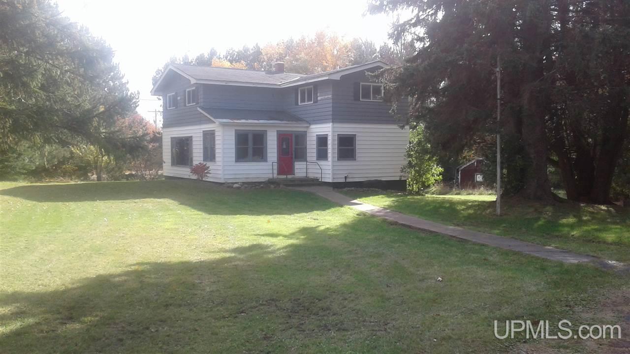 46751 Paradise Road Houghton, MI 49931 - Photo 1 of 9 Gallery Image 1
