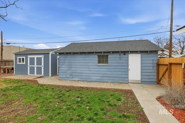 $335,000 | 120 Mead Street, Caldwell, ID 83605