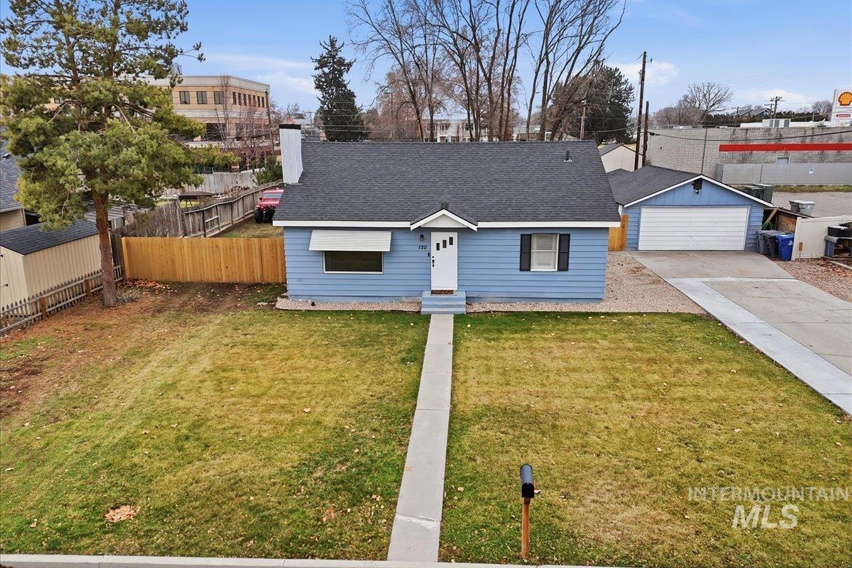 120 Mead Street Caldwell, ID 83605 - Photo 3 of 22