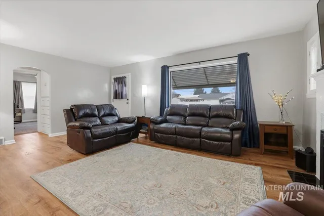 $335,000 | 120 Mead Street, Caldwell, ID 83605