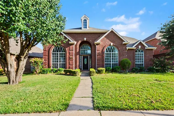$4,500 | 1027 Creek Bend, Carrollton, TX 75007