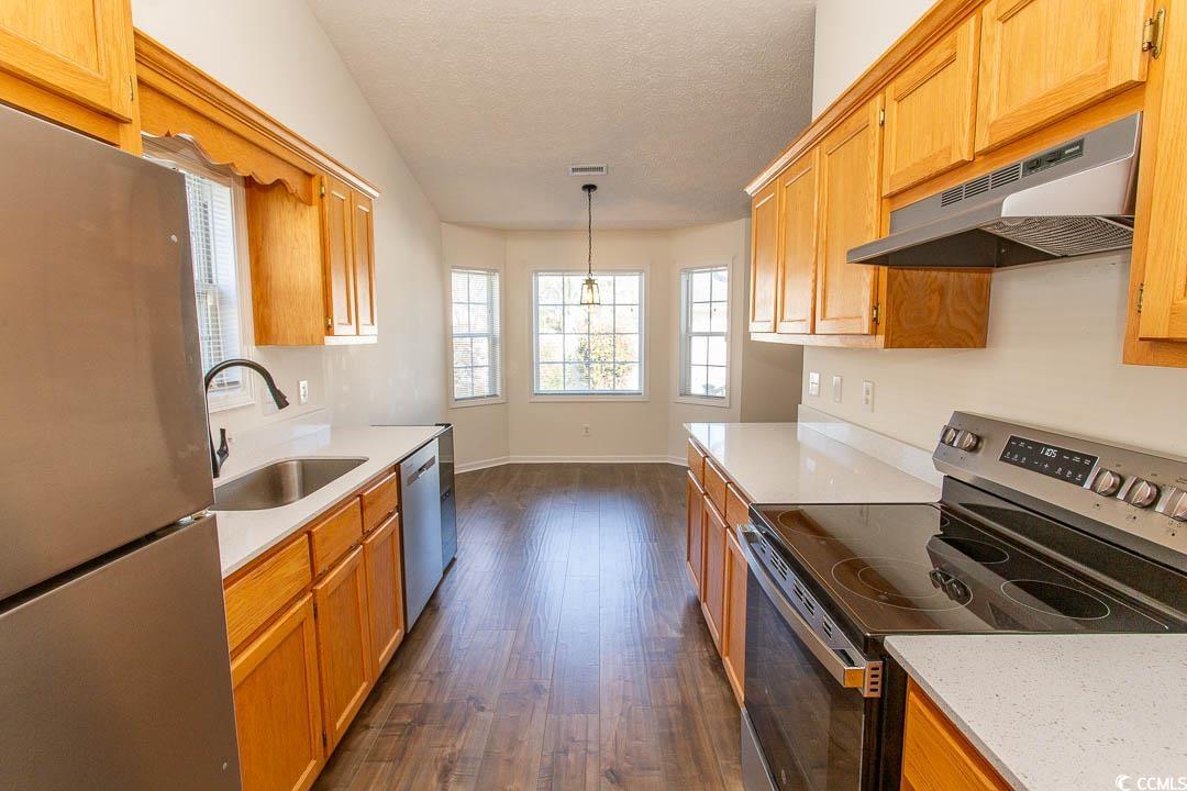 9594 Sullivan Drive Murrells Inlet, SC 29576 - Photo 8 of 40 Gallery Image 8