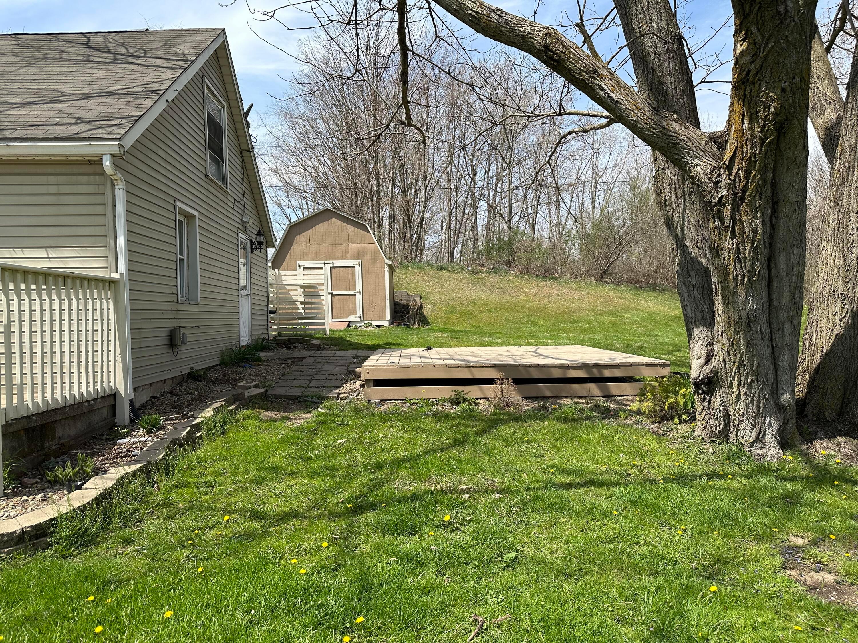 1117 Pond Road Mansfield, OH 44906 - Photo 18 of 23 IMG_0072