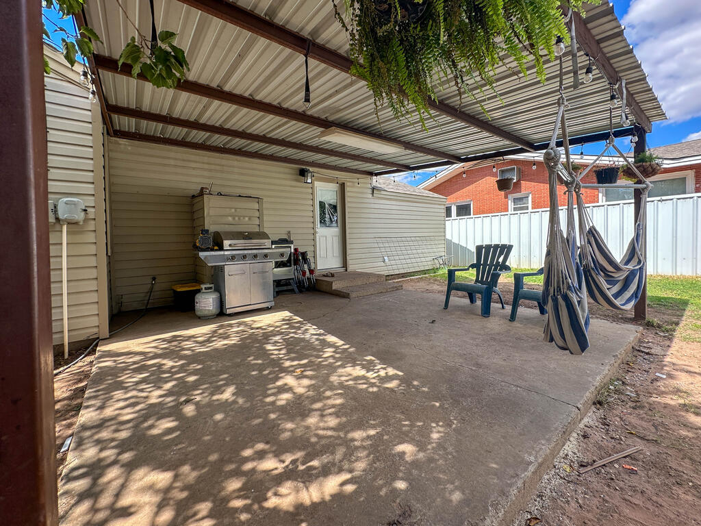 503 Southwest 9th Street Seminole, TX 79360 - Photo 18 of 21 Gallery Image 18