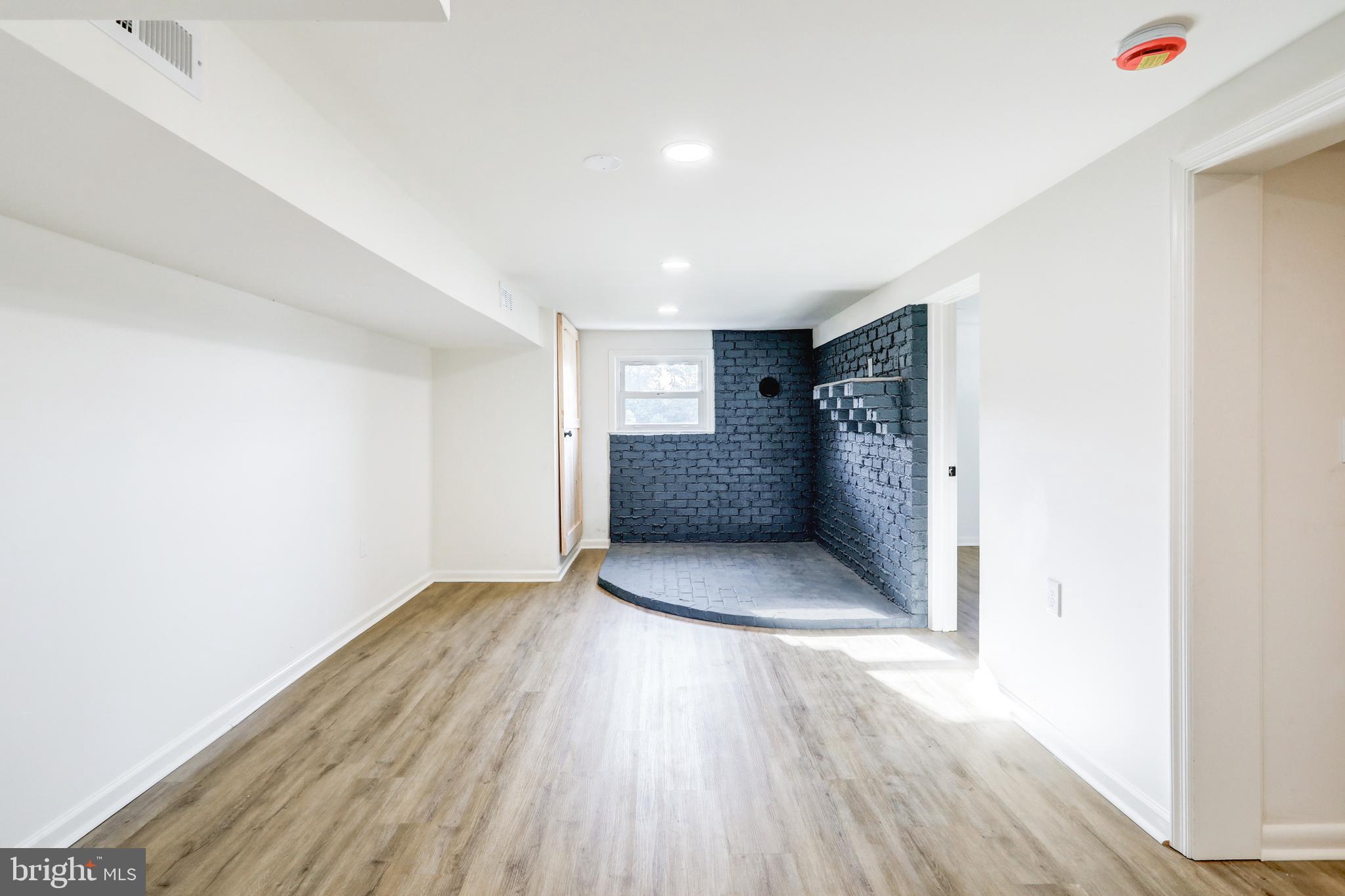 1198 Iron Bridge Road Columbia, PA 17512 - Photo 27 of 40 a view of entryway with wooden floor