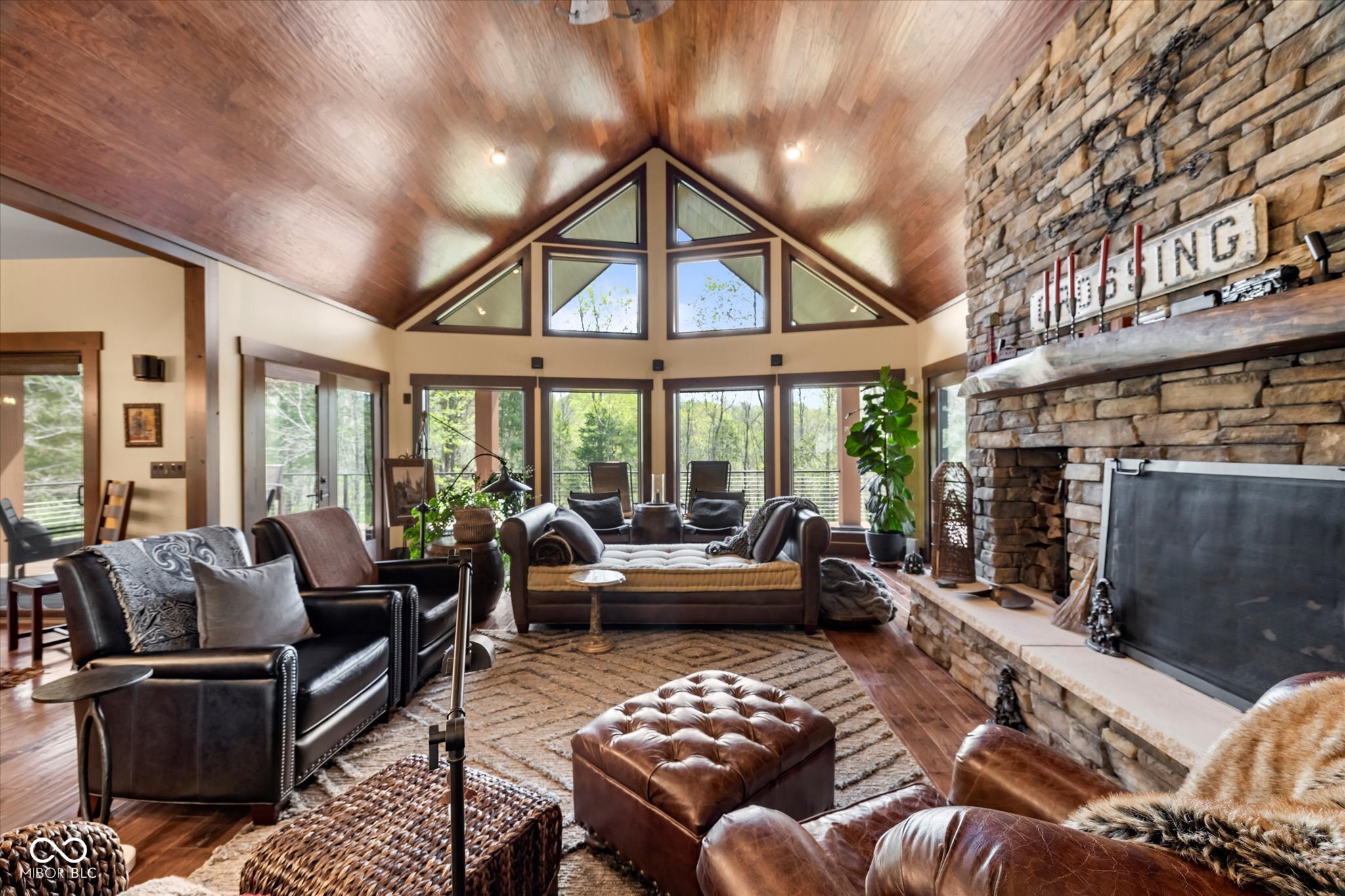 6952 South Ketcham Road Bloomington, IN 47403 - Photo 2 of 98