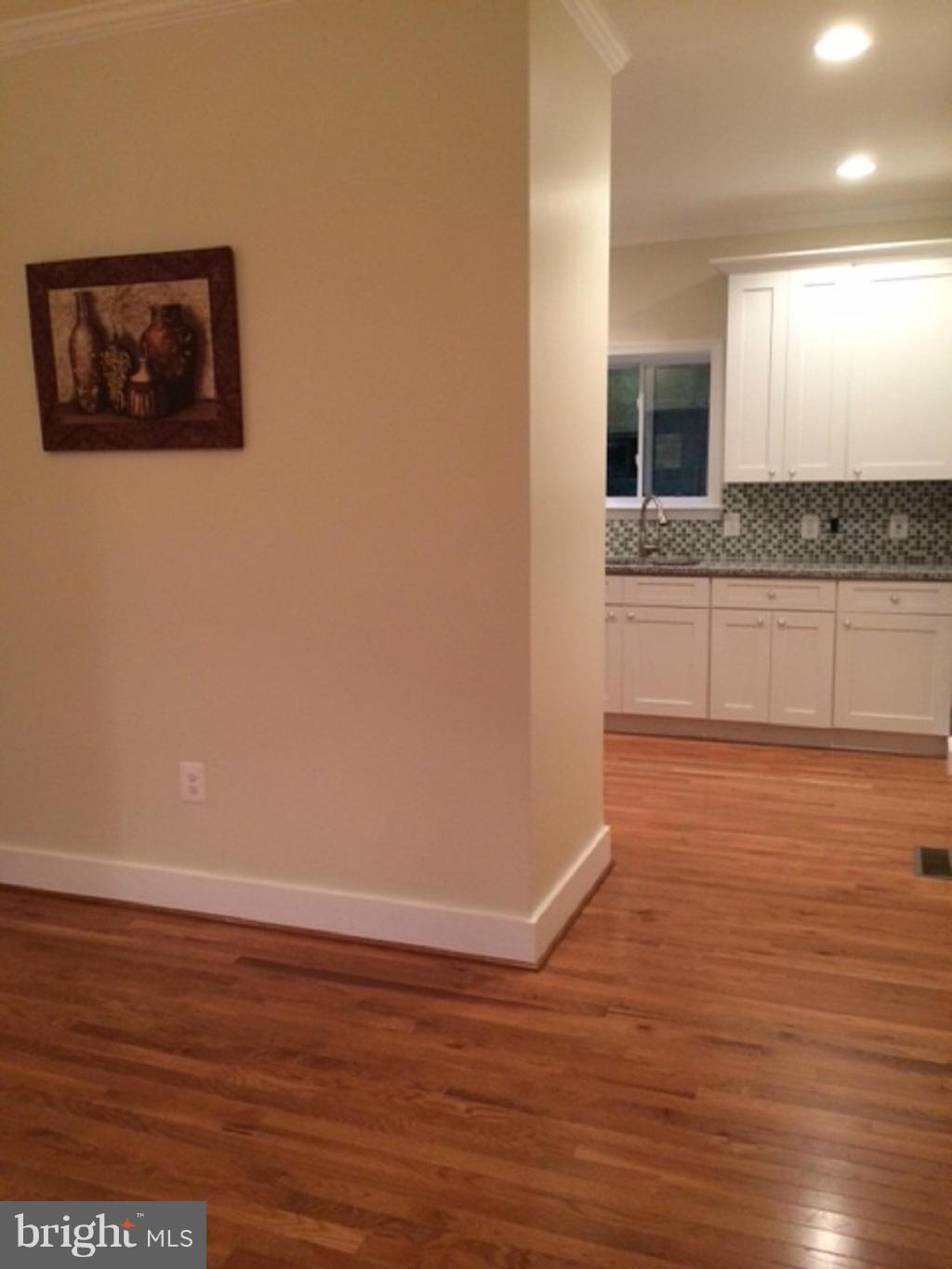 6833 Dyer Court Springfield, VA 22150 - Photo 17 of 29 Dining Room