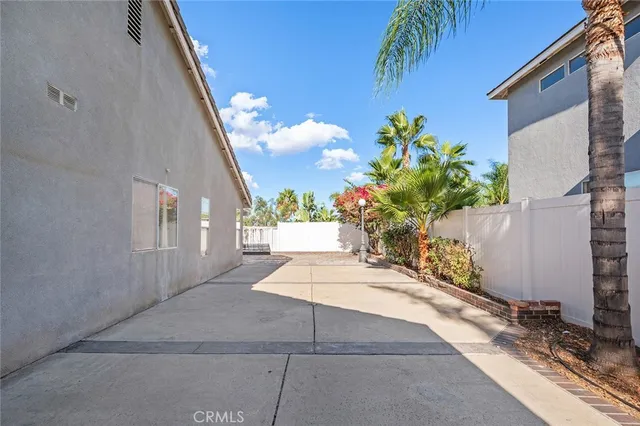 a view of yard from a outdoor space