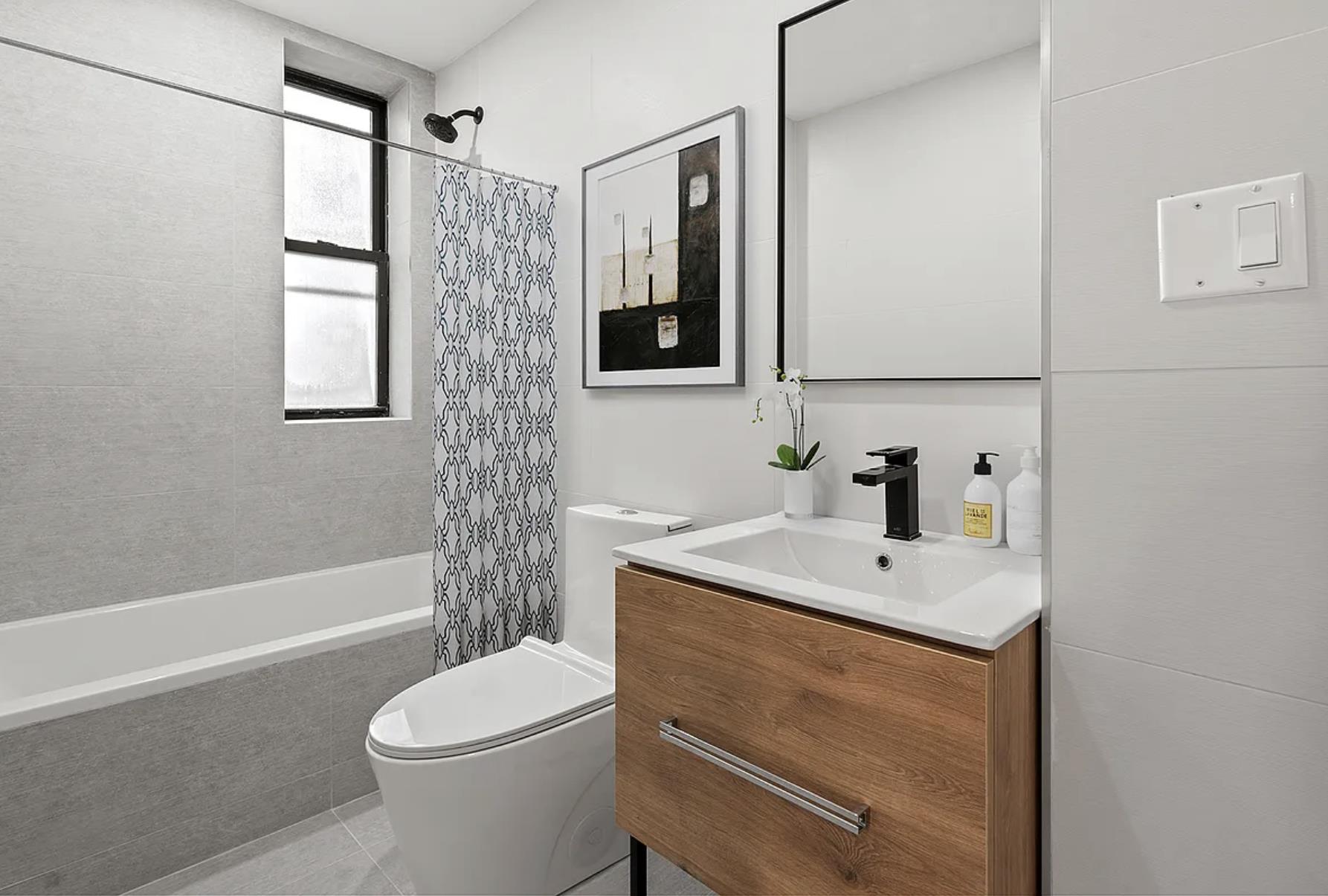 78-86 Thayer Street, Unit 2C Manhattan, NY 10040 - Photo 4 of 5