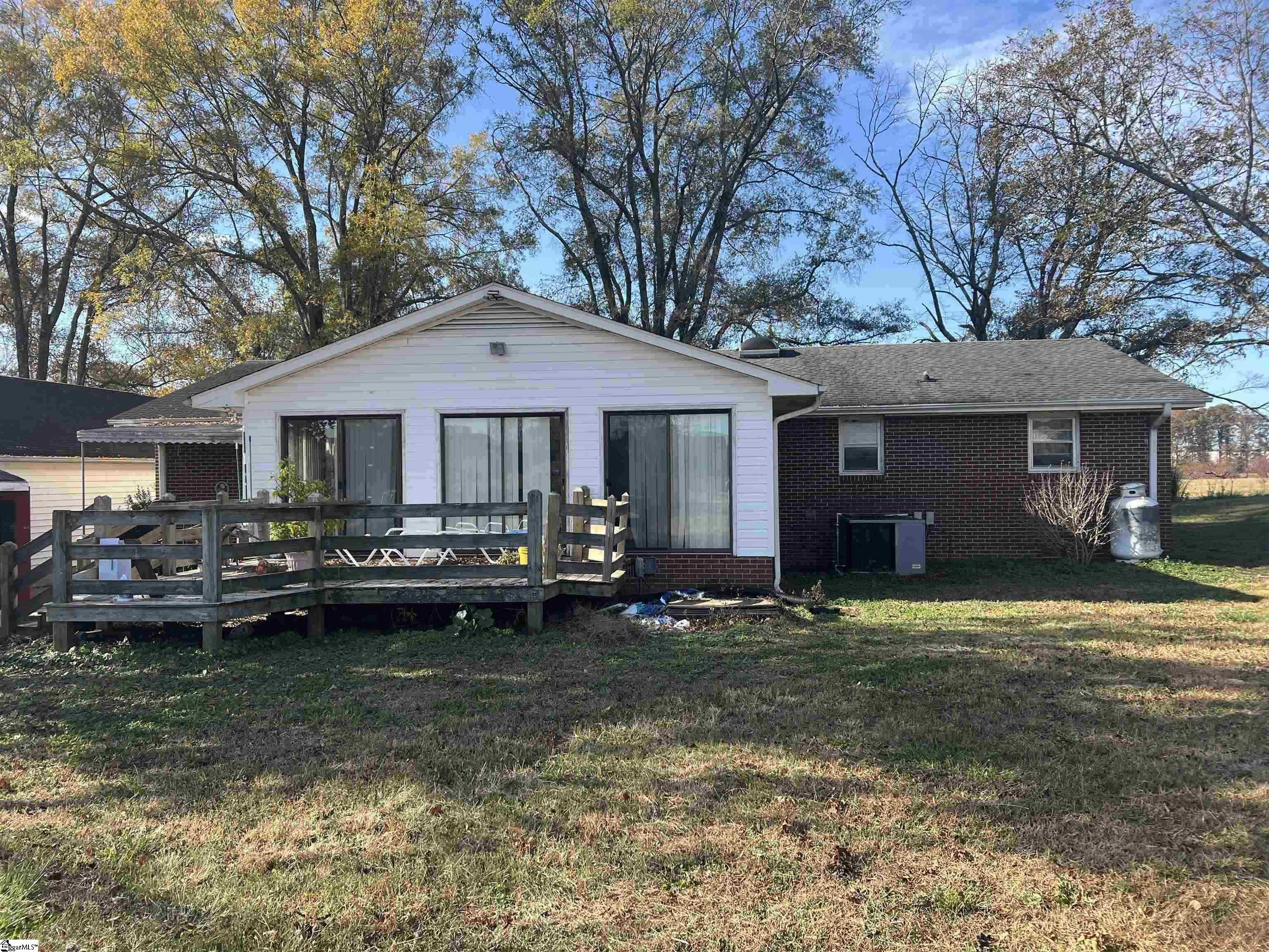 374 Flatwood Road Spartanburg, SC 29303 - Photo 21 of 27