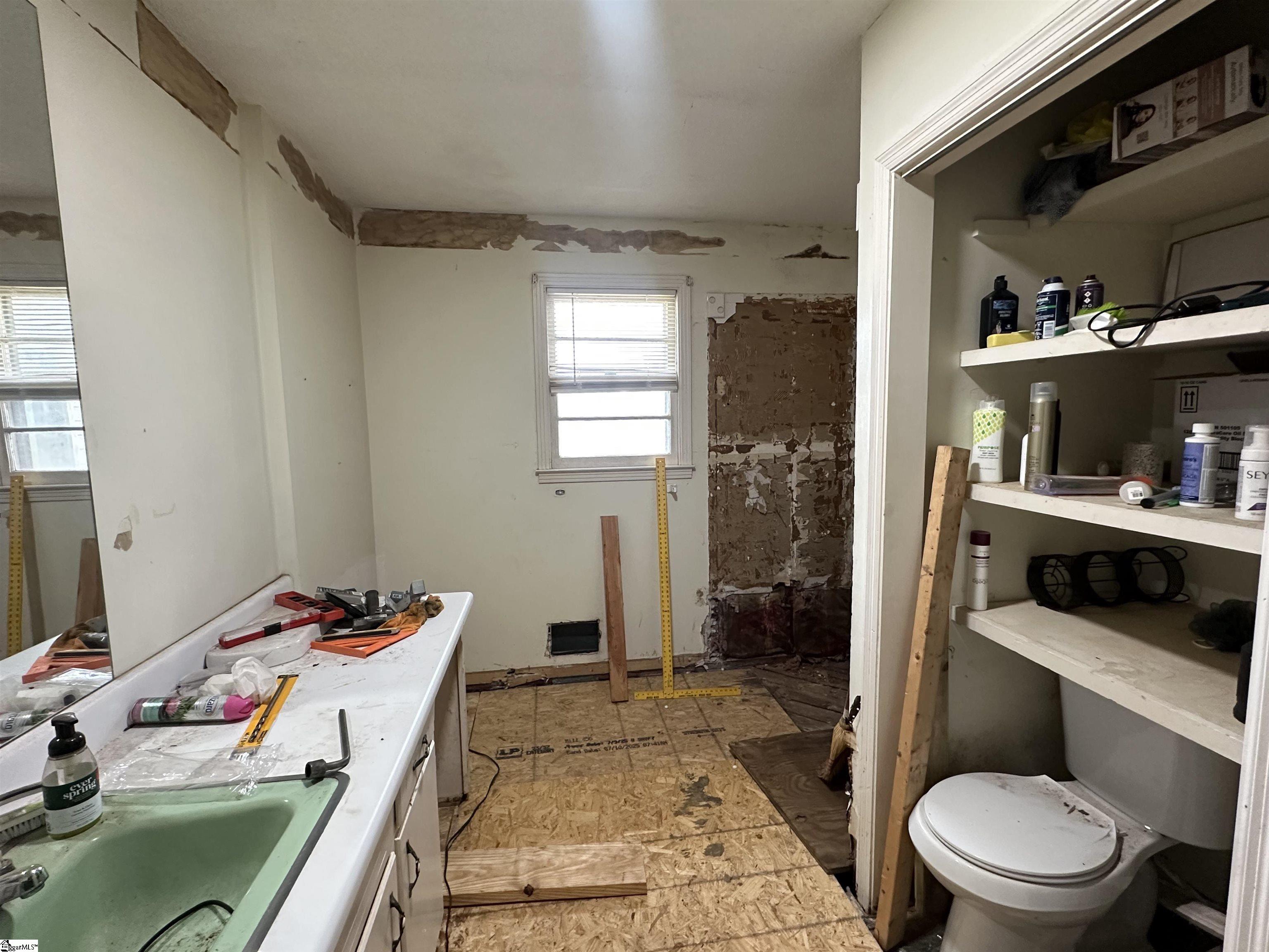 374 Flatwood Road Spartanburg, SC 29303 - Photo 5 of 27