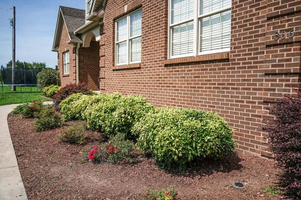 306-310 Bethlehem Road Waco, KY 40385 - Photo 5 of 46 20230221151717336199000000-o