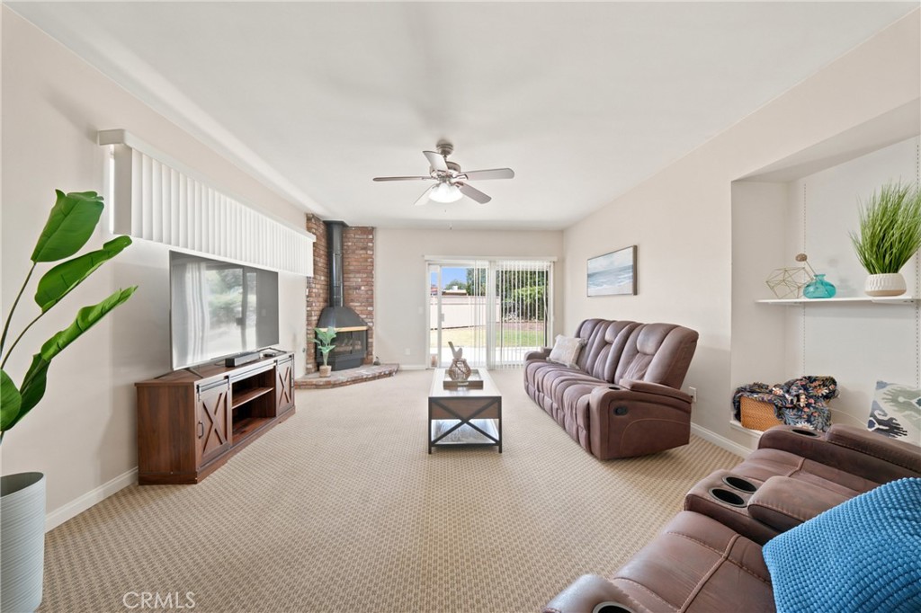 14602 Lorca Road La Mirada, CA 90638 - Photo 7 of 44