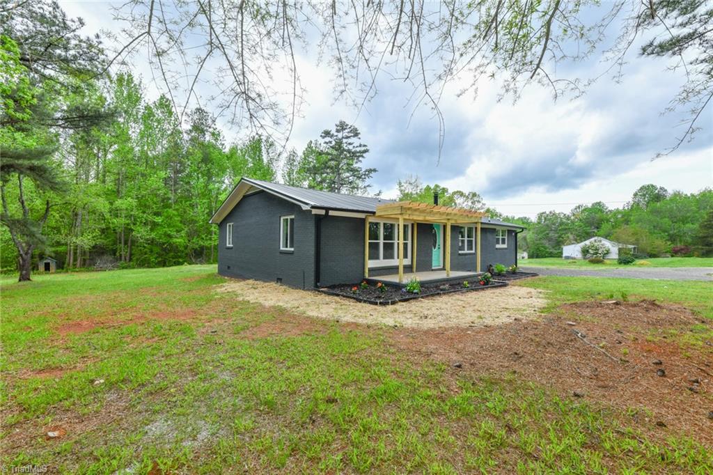 2276 Cid Road Lexington, NC 27292 - Photo 30 of 34 Gallery Image 30