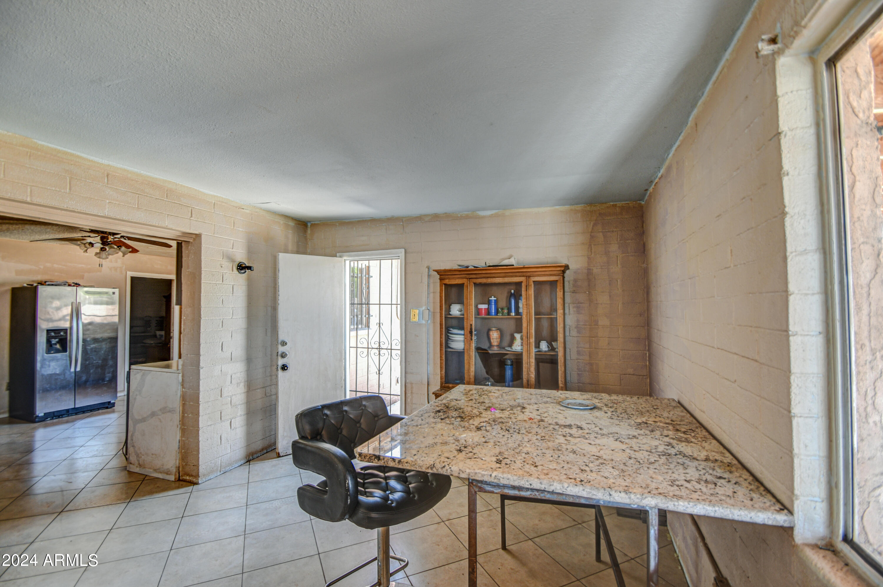 4862 West Almeria Road Phoenix, AZ 85035 - Photo 10 of 36 Dining Area 1