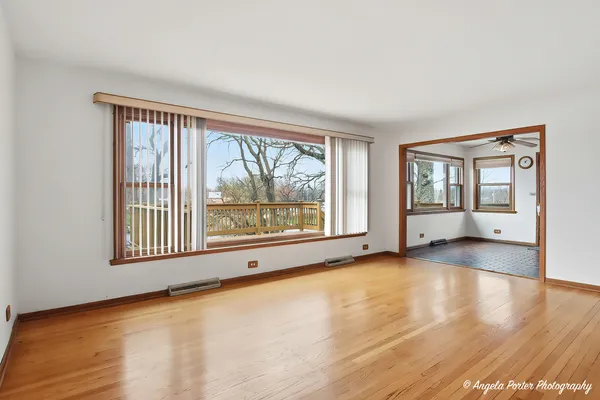 $449,900 | 182 Riverside Island Drive, Fox Lake, IL 60020