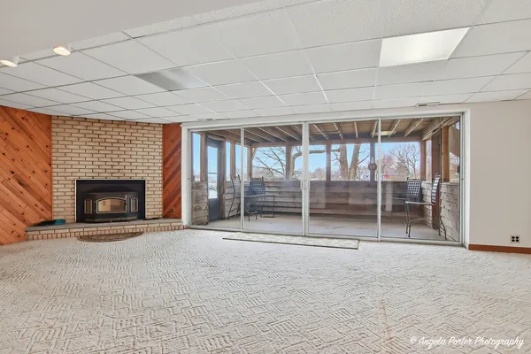 $449,900 | 182 Riverside Island Drive, Fox Lake, IL 60020