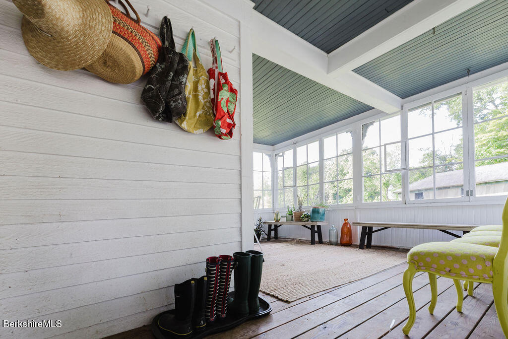 168 Main Street Sheffield, MA 01257 - Photo 6 of 55 IMG_8378