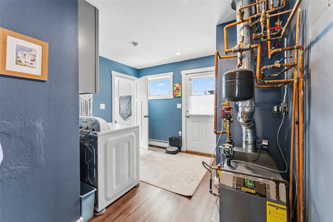 460 Clayton Road Silverthorne, CO 80498 - Photo 25 of 50 a view of a room with gym equipment