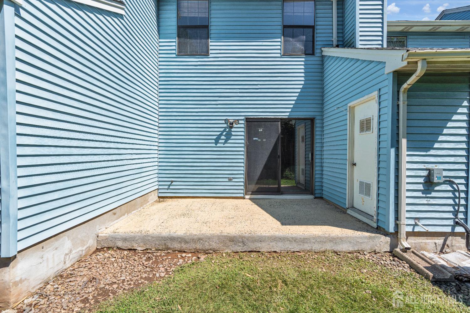 1505 Maplecrest Road Edison, NJ 08820 - Photo 24 of 26 Gallery Image 24