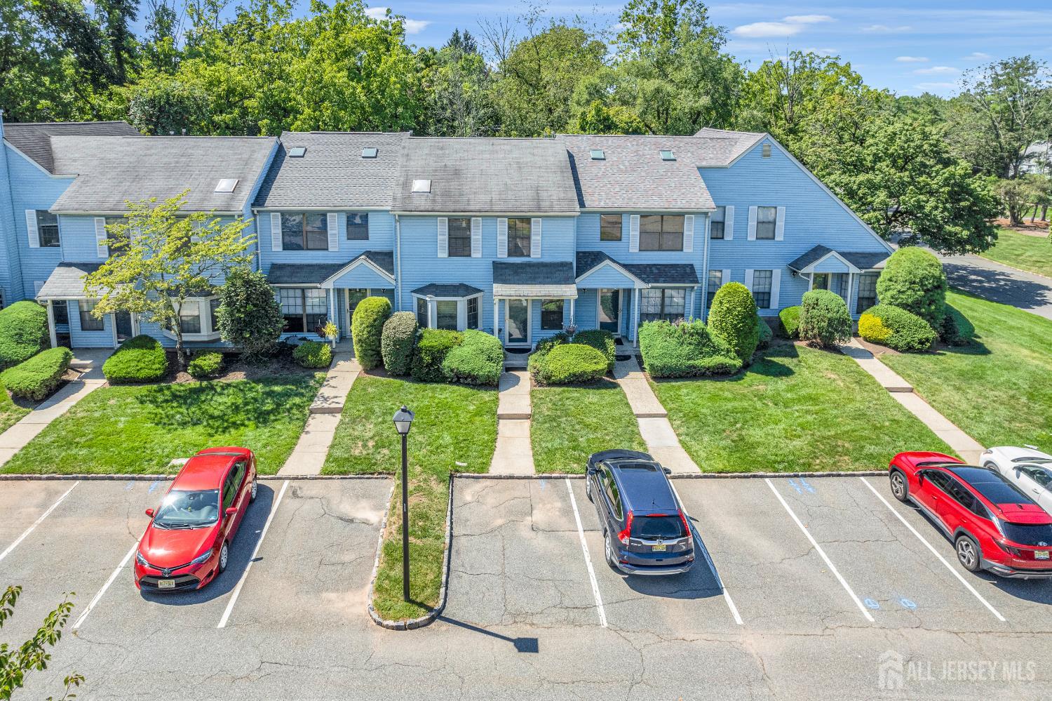 1505 Maplecrest Road Edison, NJ 08820 - Photo 3 of 26 Gallery Image 3