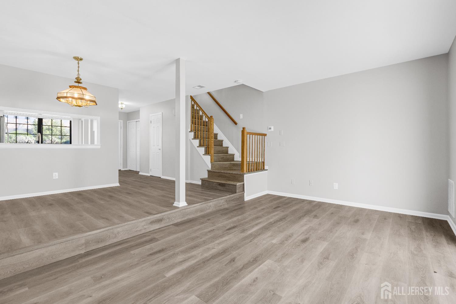 1505 Maplecrest Road Edison, NJ 08820 - Photo 7 of 26 Gallery Image 7