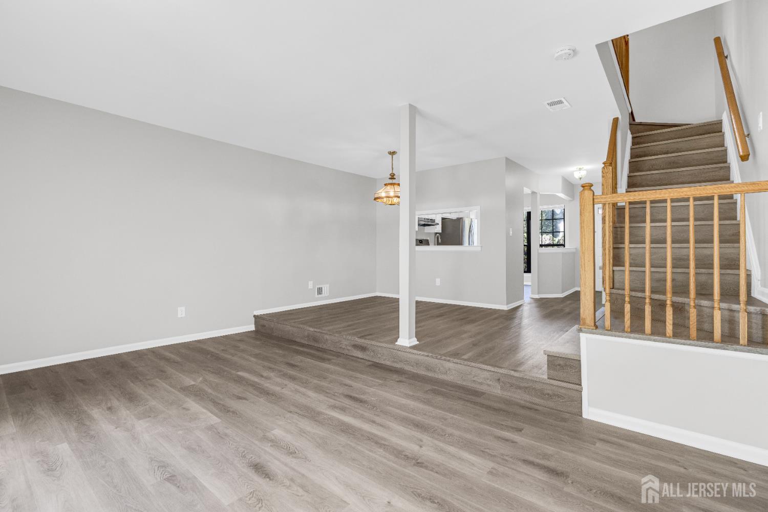1505 Maplecrest Road Edison, NJ 08820 - Photo 8 of 26 Gallery Image 8