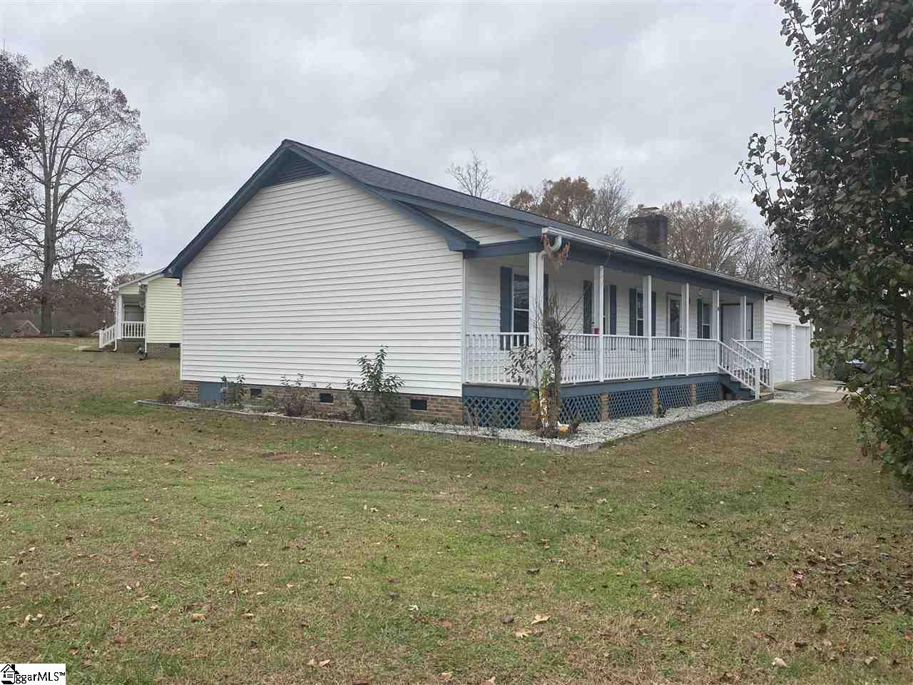 18 Duncan Road Greenville, SC 29617 - Photo 2 of 19