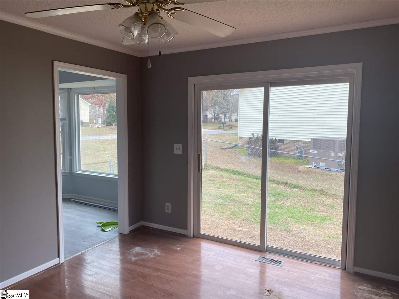 18 Duncan Road Greenville, SC 29617 - Photo 7 of 19