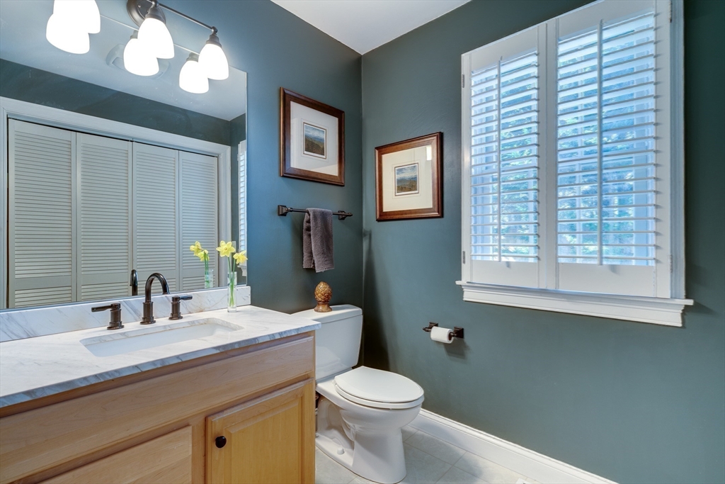 38 Hatherly Road Rockland, MA 02370 - Photo 8 of 27 Gallery Image 8