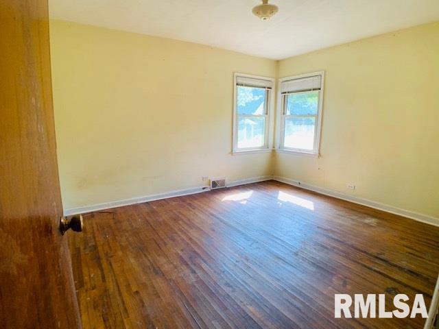229 North Normal Street Macomb, IL 61455 - Photo 6 of 10 Gallery Image 6