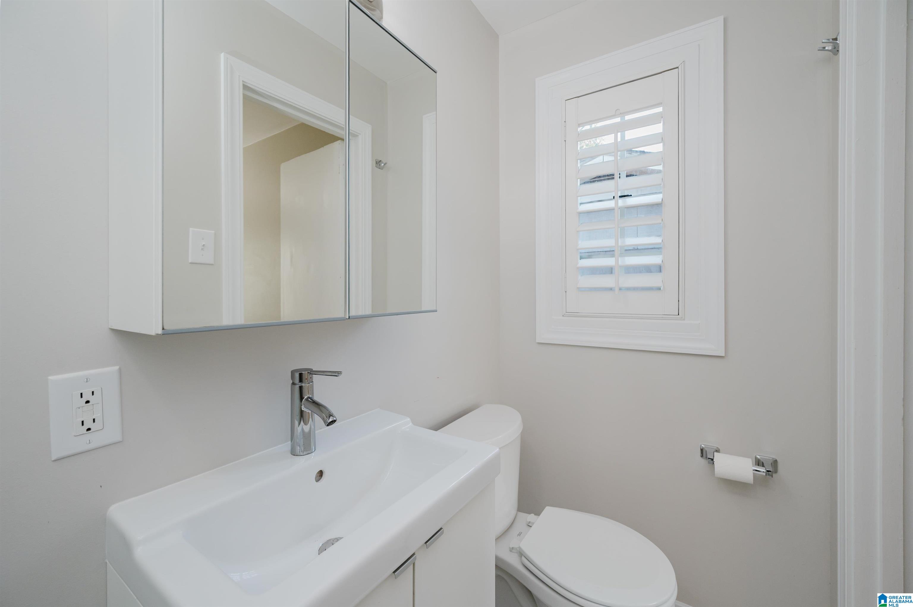1200 Cresthill Road Birmingham, AL 35213 - Photo 15 of 43