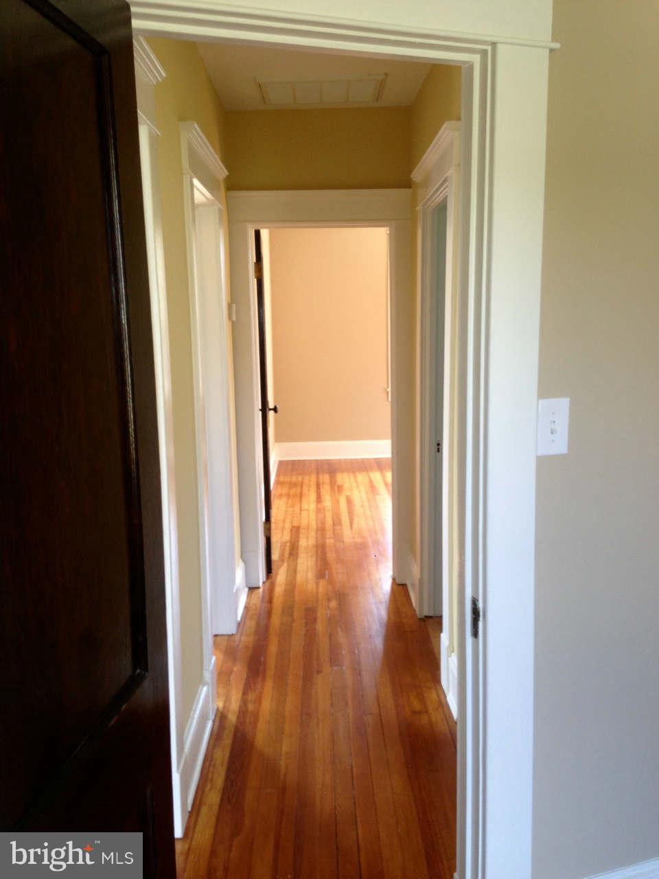 646 Orpington Road Baltimore, MD 21229 - Photo 26 of 30 a view of a small space