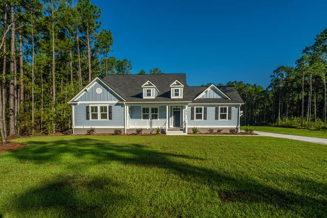 $884,000 | 3010 Sweetwater Lane, Awendaw, SC 29429