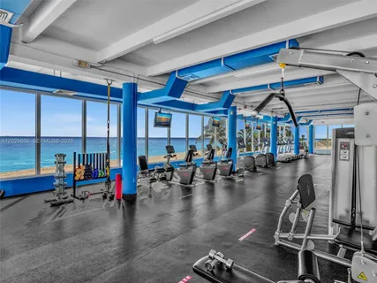 $570,000 | 5401 Collins Avenue, Unit 107, Miami Beach, FL 33140