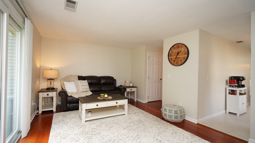 212 Maple Brook Road, Unit 212 Bellingham, MA 02019 - Photo 18 of 42 Gallery Image 18