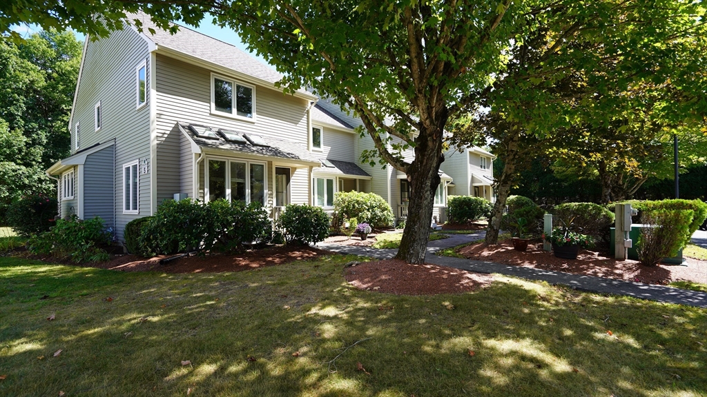 212 Maple Brook Road, Unit 212 Bellingham, MA 02019 - Photo 2 of 42 Gallery Image 2