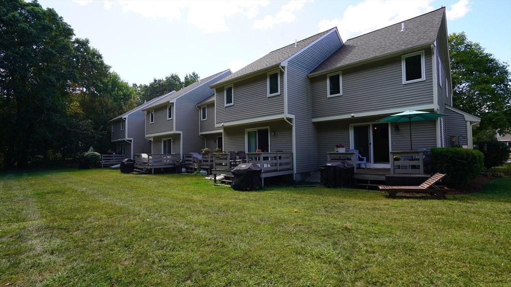 212 Maple Brook Road, Unit 212 Bellingham, MA 02019 - Photo 4 of 42 Gallery Image 4