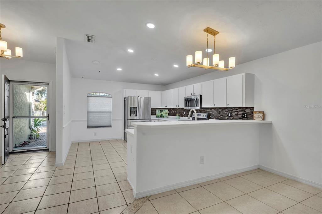 3817 Grove View Lane Port Orange, FL 32129 - Photo 12 of 31