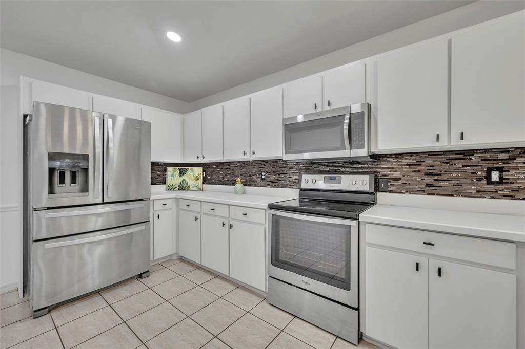 3817 Grove View Lane Port Orange, FL 32129 - Photo 4 of 31