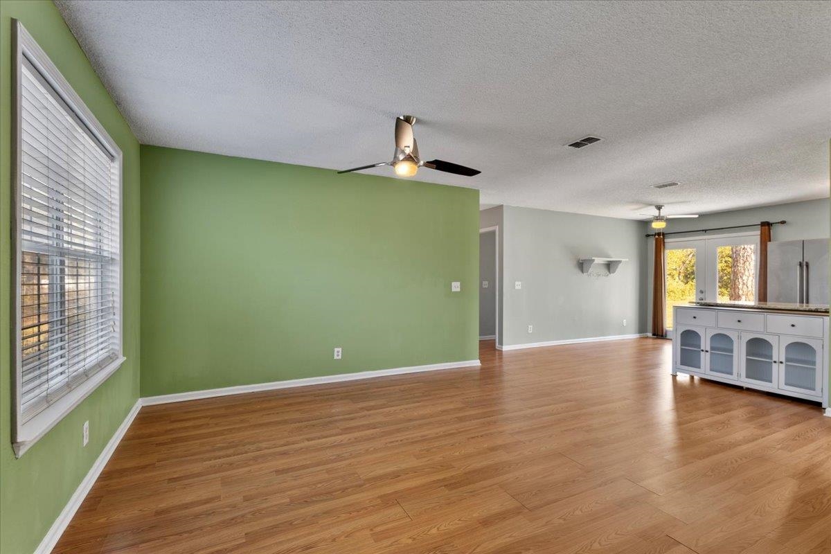 214 Marjorie Drive Perry, FL 32348 - Photo 4 of 37