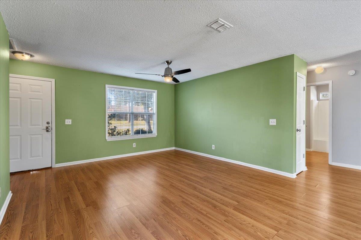 214 Marjorie Drive Perry, FL 32348 - Photo 6 of 37