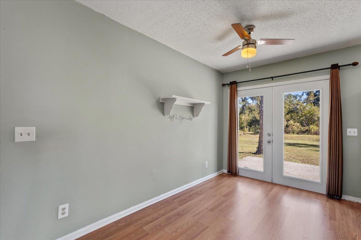 214 Marjorie Drive Perry, FL 32348 - Photo 7 of 37