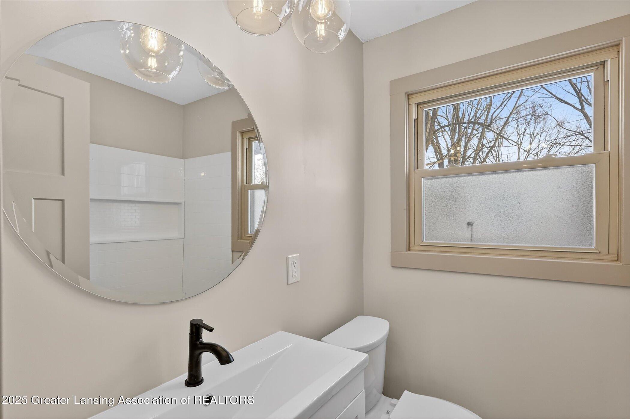 5581 Woodville Road Haslett, MI 48840 - Photo 19 of 53 21-5581 Woodville Rd Haslett, MI 48840-