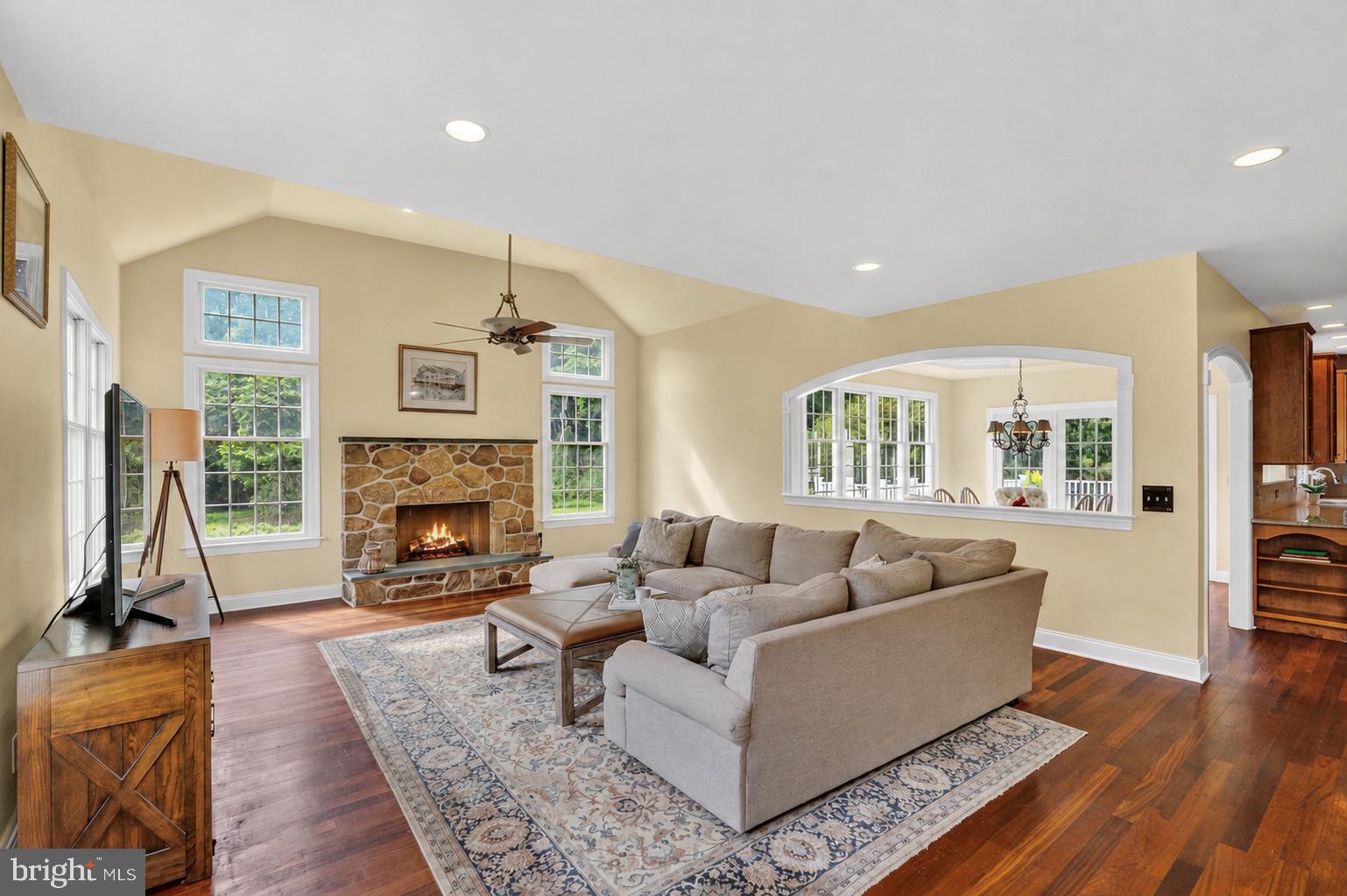 342 Ring Road Chadds Ford, PA 19317 - Photo 6 of 95 Bright and inviting living space.