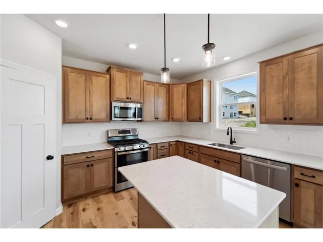 $529,775 | 2891 Kensington Avenue Northeast, St. Michael, MN 55376