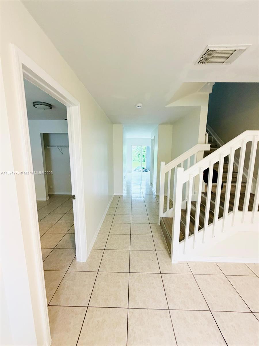 26323 Southwest 135th Place Homestead, FL 33032 - Photo 3 of 23