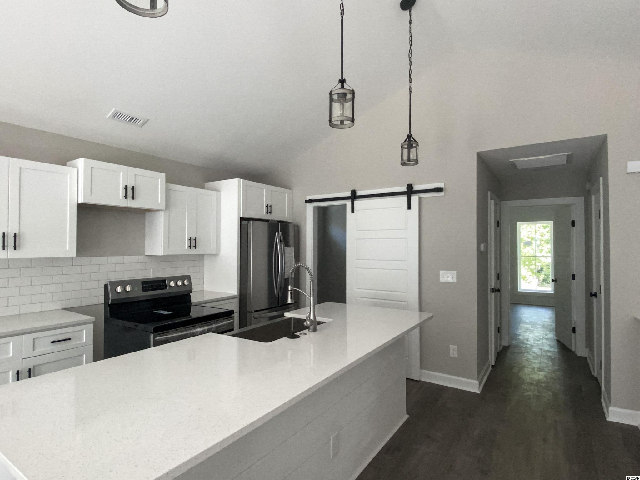 200 Kings Crossing Loop Murrells Inlet, SC 29576 - Photo 4 of 25
